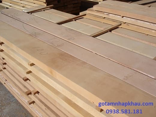 Ván gỗ dẻ gai