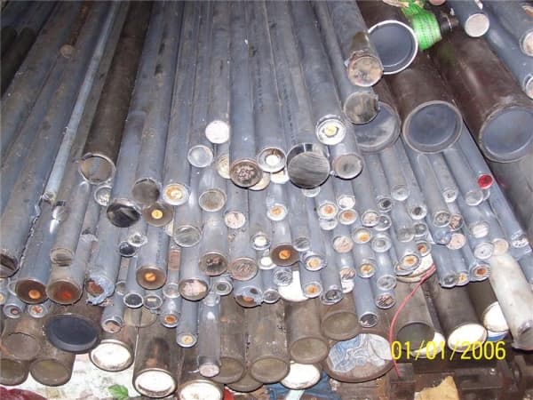Ty ben thủy lực