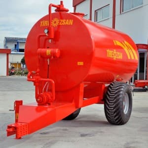 Máy tưới phân lỏng
