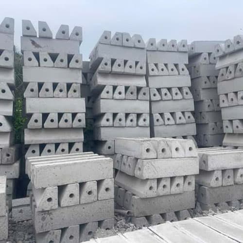 Bó vỉa bê tông
