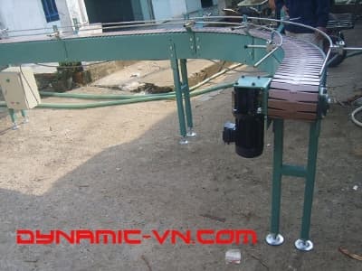 Băng tải xích nhựa