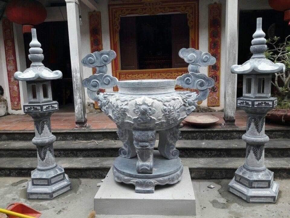 Đồ thờ đá