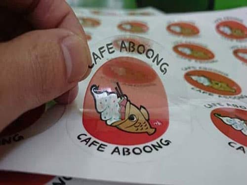In tem decal dạng cuộn
