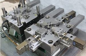 Khuôn ép thiết bị máy móc công nghiệp