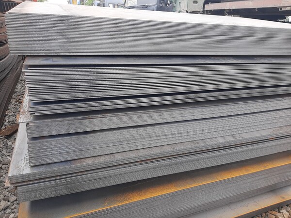 Thép tấm SS400