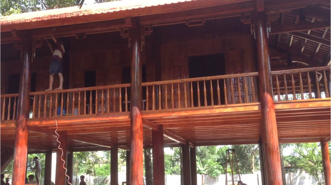 Nhà sàn gỗ