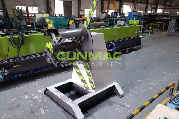Máy xả cuộn tay