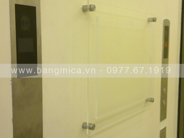Bảng mica thông báo
