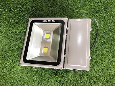 Đèn pha led 100w PLR100