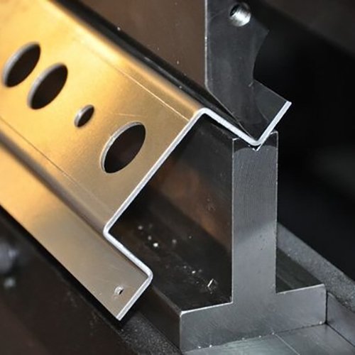 Gia Công Chấn Dập CNC