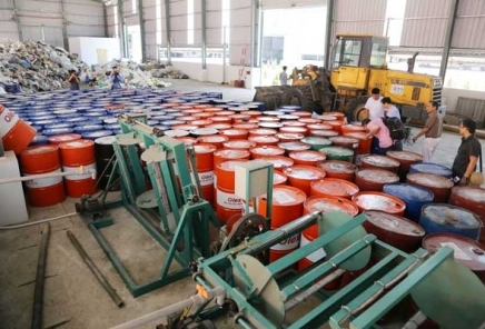 Xử lý chất thải nguy hại cho doanh nghiệp