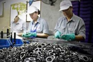 Sản Phẩm Phụ Trợ Dùng Trong Ngành Công Nghiệp Nặng