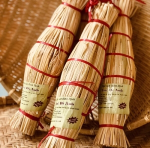 Tré nem bì Chợ Huyện