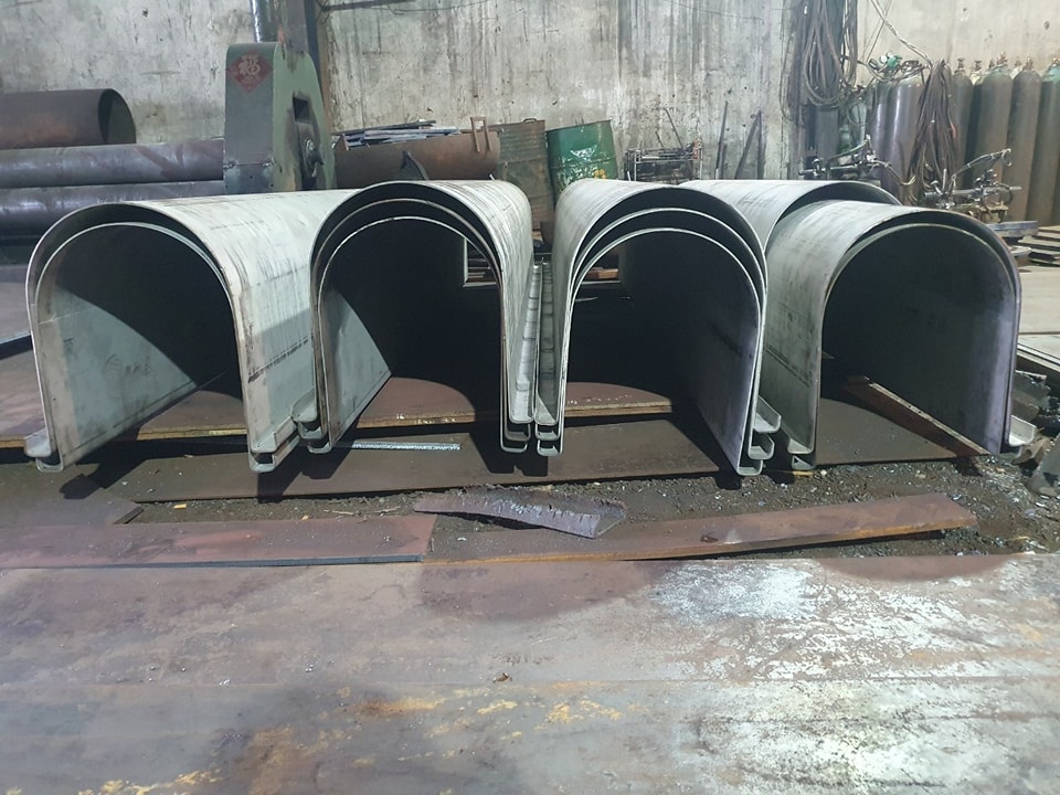 Cuốn máng U