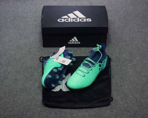 giày cỏ tự nhiên Adidas