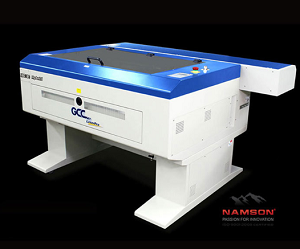 Máy khắc cắt GCC LaserPro