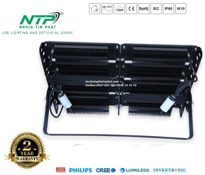 Đèn pha led