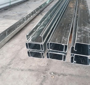 Xà gồ C
