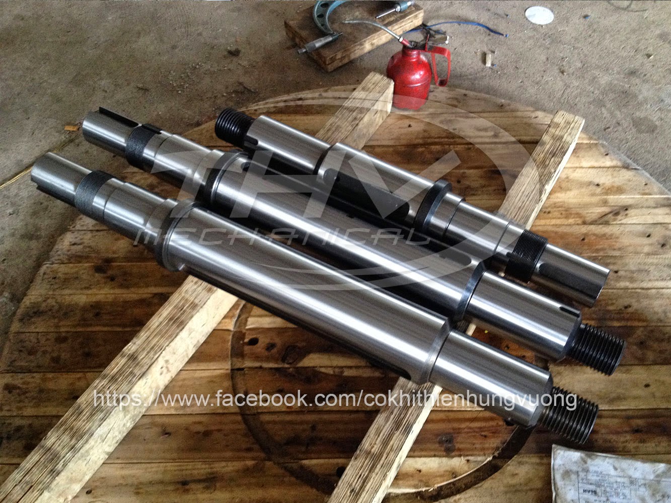 Gia công trục máy D90