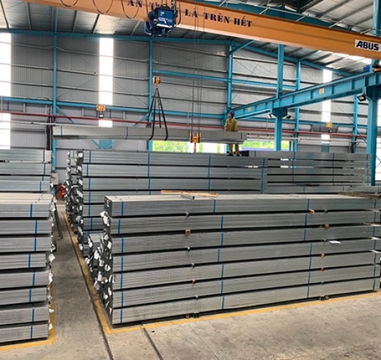 Thép hộp vuông mạ kẽm ánh Hòa