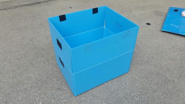 Thùng nhựa Danpla gập không nẹp không góc