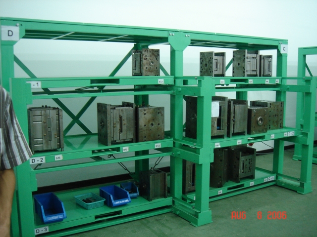 Kệ chứa khuôn