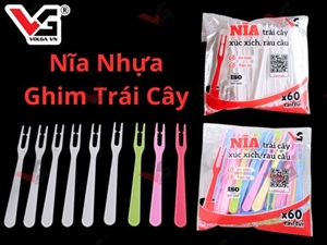 Nĩa Nhựa 2 Chia Ghim Trái Cây