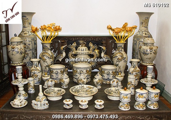 Bộ đồ thờ rạn đắp nổi gốm sứ Bát Tràng
