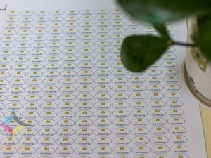 In Decal Tem Vỡ