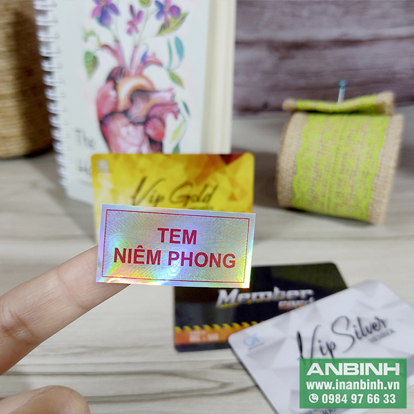 In tem chống giả 7 màu