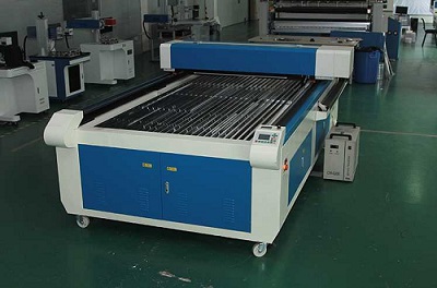 Máy cắt laser khổ lớn CW-1325