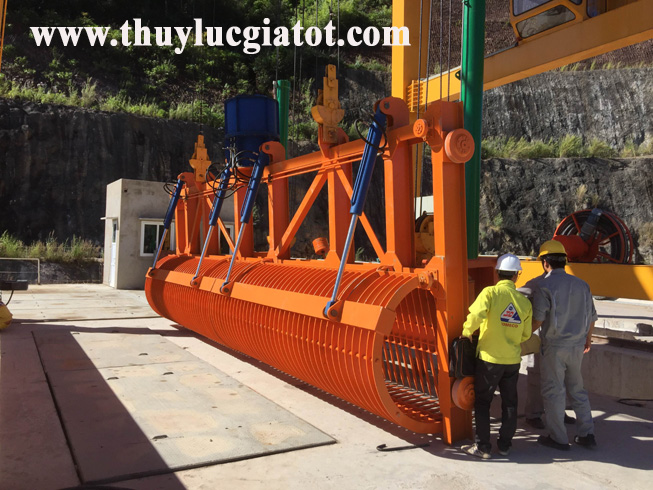 Gầu vớt rác