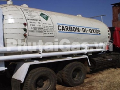 Khí CO2 cung cấp bằng xe bồn